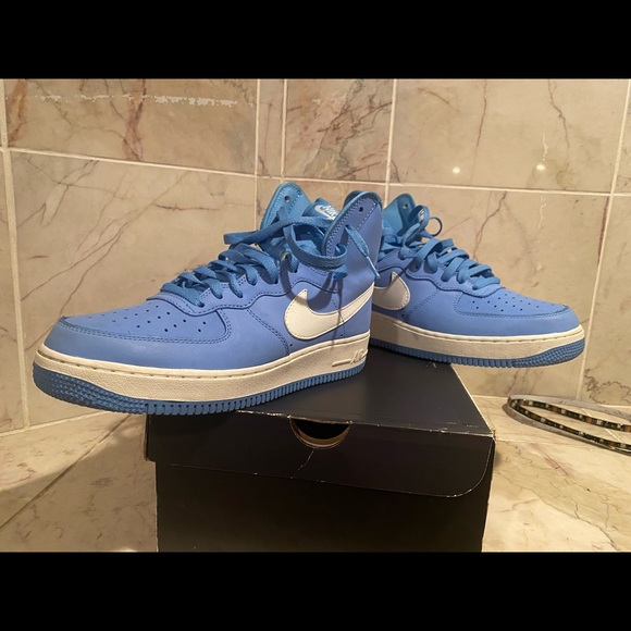 Air Force 1 High UNC - Picture 3 of 6